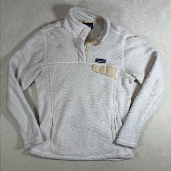 Women’s Patagonia Size Large Synchilla Cream and Tan Women's Sweater Button Snap - Picture 2 of 8